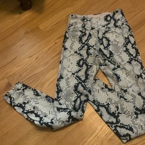 Full length leggings. Snake print. Size small. Black, grey, white pattern.